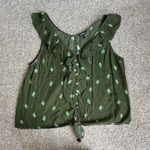 Express Green Cactus Button Up Ruffle Sleeveless Top, Size Large